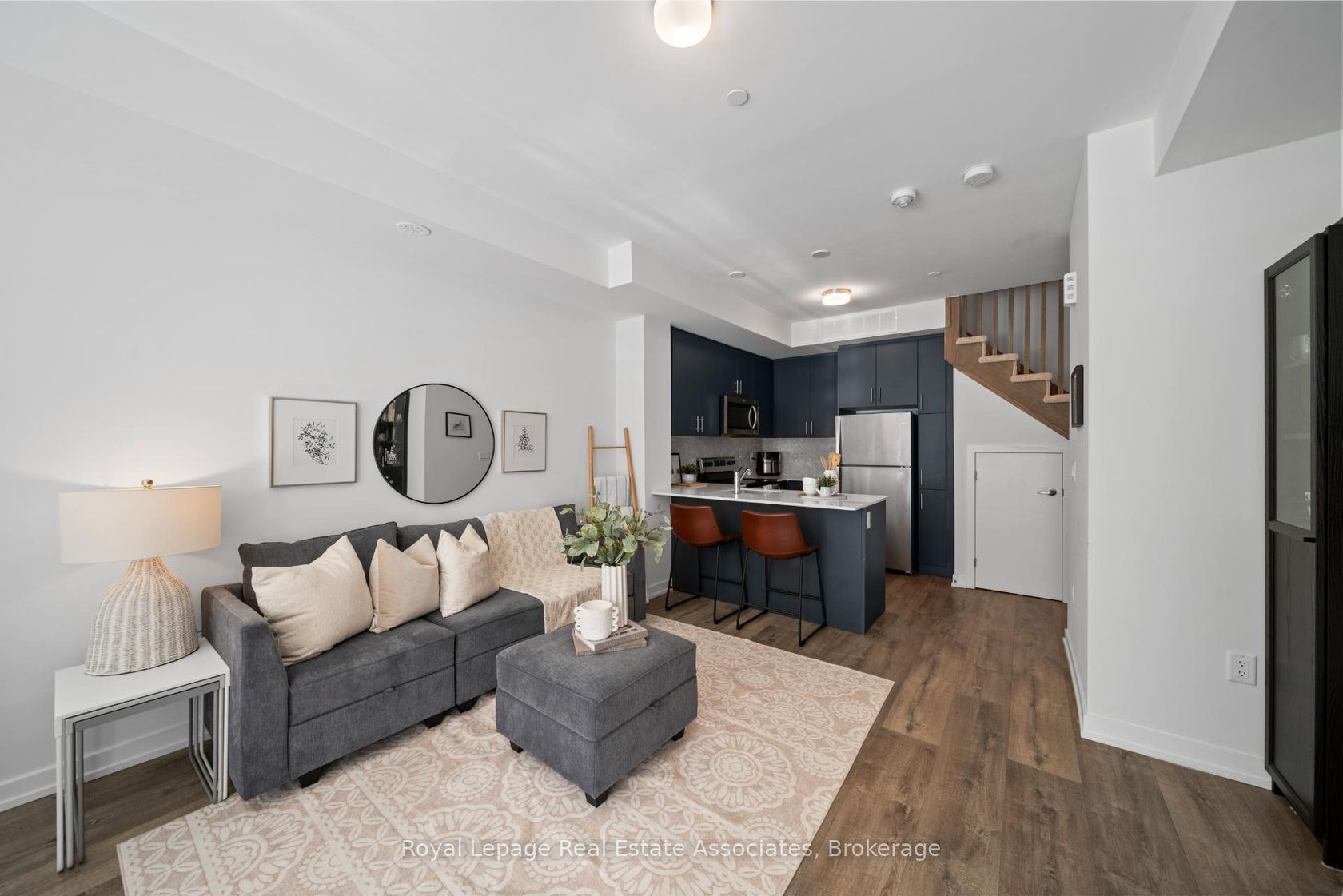 10 - 3546 Colonial Drive, Erin Mills, Mississauga 