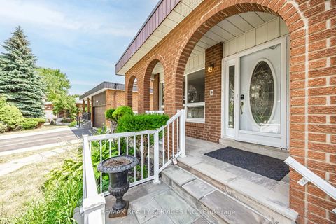 Photo 1 at 9 Garview Court, The Westway, Toronto