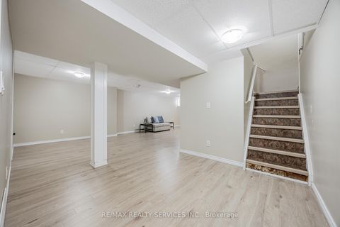 Photo 28 at 9 Garview Court, The Westway, Toronto