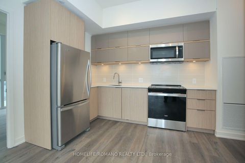 Photo 12 at 710 - 10 Deerlick Court, Donalda, Toronto