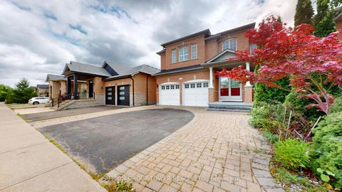 Photo 1 at 475 Sonoma Boulevard, Sonoma Heights, Vaughan Photo 1 at 475 Sonoma Boulevard, Sonoma Heights, Vaughan