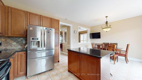 Photo 12 at 475 Sonoma Boulevard, Sonoma Heights, Vaughan