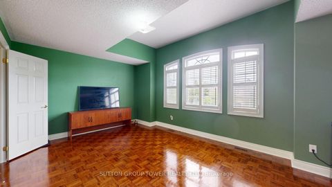 Photo 19 at 475 Sonoma Boulevard, Sonoma Heights, Vaughan