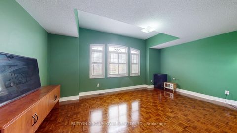 Photo 35 at 475 Sonoma Boulevard, Sonoma Heights, Vaughan