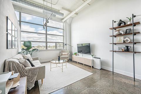 Photo 9 at 318 - 1001 Roselawn Avenue, Belgravia, Toronto