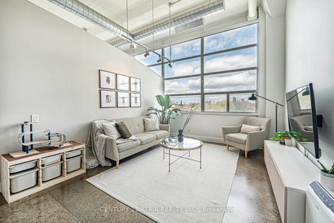 Photo 14 at 318 - 1001 Roselawn Avenue, Belgravia, Toronto