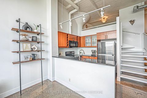 Photo 17 at 318 - 1001 Roselawn Avenue, Belgravia, Toronto