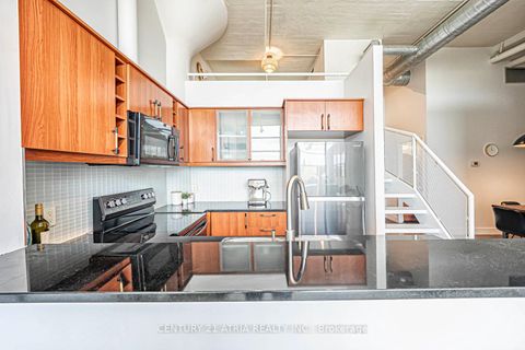 Photo 18 at 318 - 1001 Roselawn Avenue, Belgravia, Toronto
