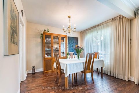 Photo 14 at 11 Velma Drive, Queensway, Toronto