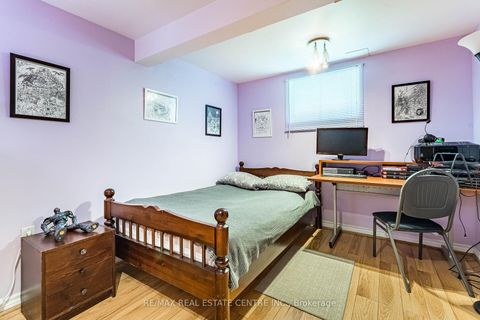 Photo 38 at 11 Velma Drive, Queensway, Toronto