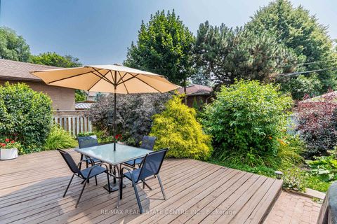 Photo 43 at 11 Velma Drive, Queensway, Toronto