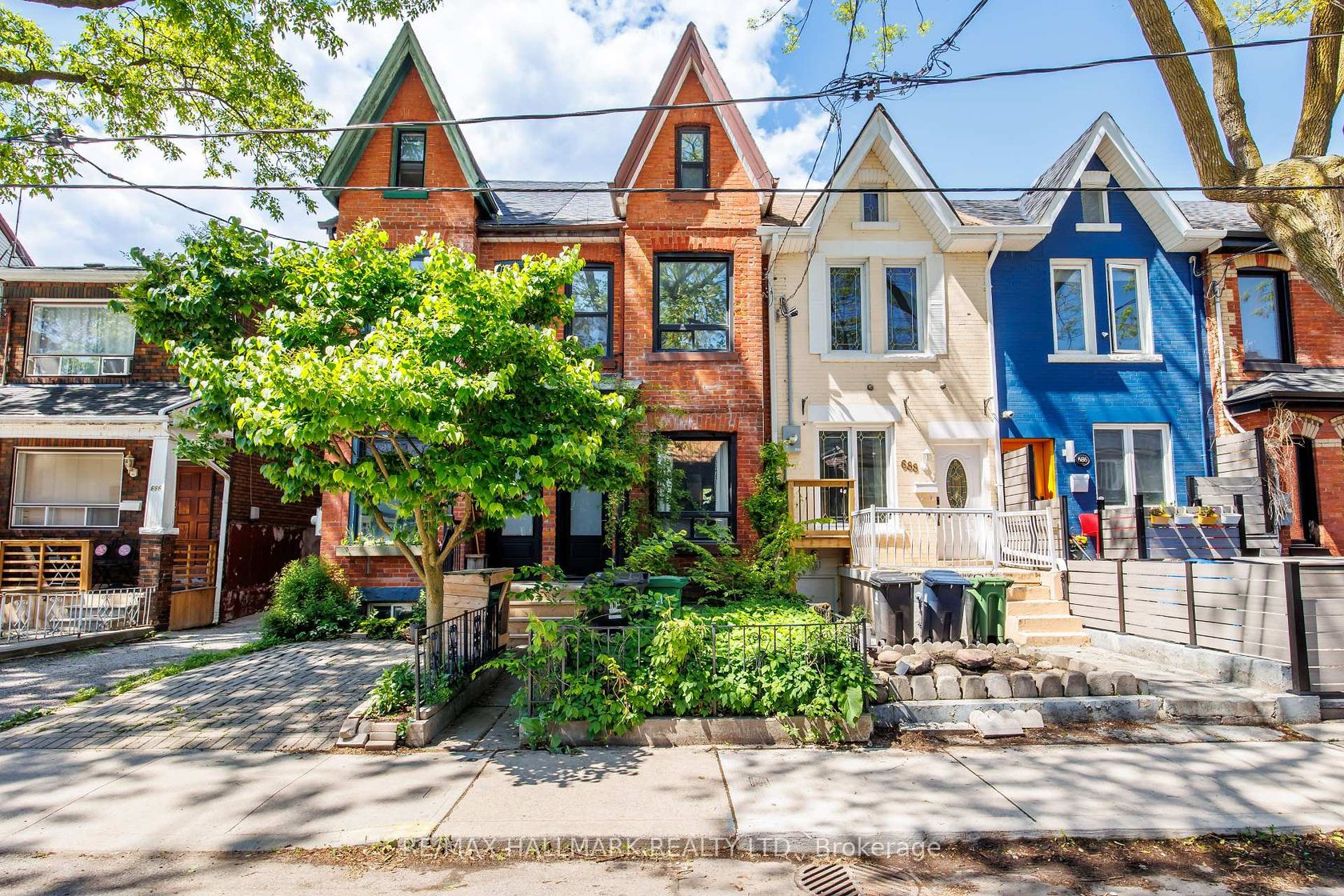 690 Adelaide Street W, Niagara, Toronto 