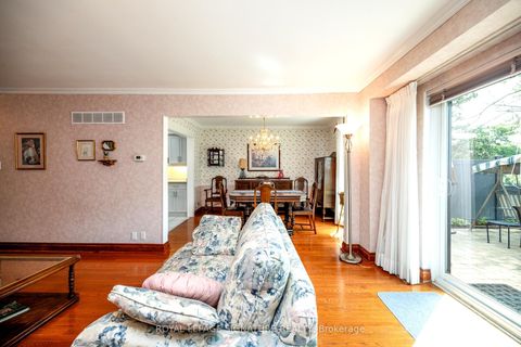Photo 18 at 44 - 51 Broadfield Drive, Markland Wood, Toronto