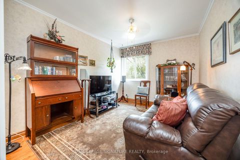 Photo 34 at 44 - 51 Broadfield Drive, Markland Wood, Toronto