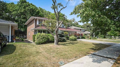 Photo 1 at 20 Zircon Court, Hillcrest Village, Toronto