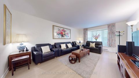Photo 4 at 20 Zircon Court, Hillcrest Village, Toronto