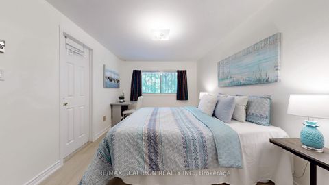 Photo 30 at 20 Zircon Court, Hillcrest Village, Toronto