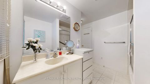 Photo 33 at 20 Zircon Court, Hillcrest Village, Toronto