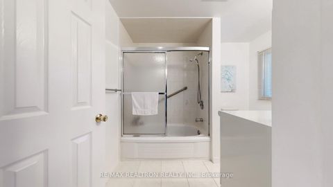 Photo 34 at 20 Zircon Court, Hillcrest Village, Toronto