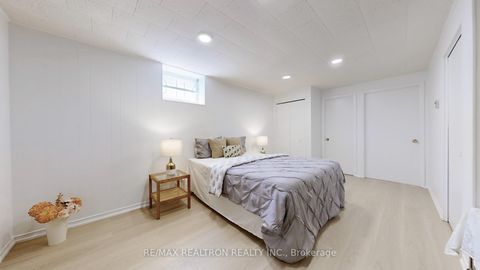Photo 44 at 20 Zircon Court, Hillcrest Village, Toronto