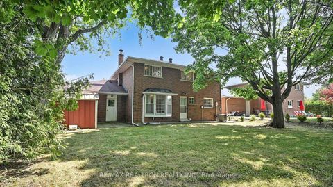 Photo 46 at 20 Zircon Court, Hillcrest Village, Toronto