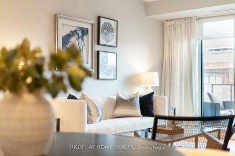 Photo 3 at 703 - 18 Beverley Street, Chinatown, Toronto Photo 3 at 703 - 18 Beverley Street, Chinatown, Toronto