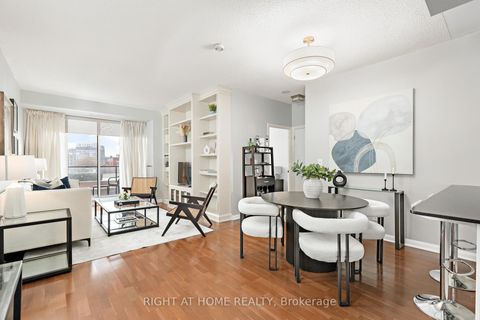 Photo 5 at 703 - 18 Beverley Street, Chinatown, Toronto Photo 5 at 703 - 18 Beverley Street, Chinatown, Toronto