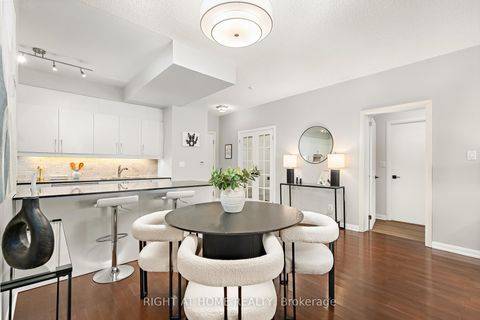 Photo 7 at 703 - 18 Beverley Street, Chinatown, Toronto Photo 7 at 703 - 18 Beverley Street, Chinatown, Toronto