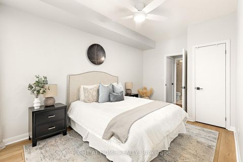 Photo 20 at 703 - 18 Beverley Street, Chinatown, Toronto Photo 20 at 703 - 18 Beverley Street, Chinatown, Toronto