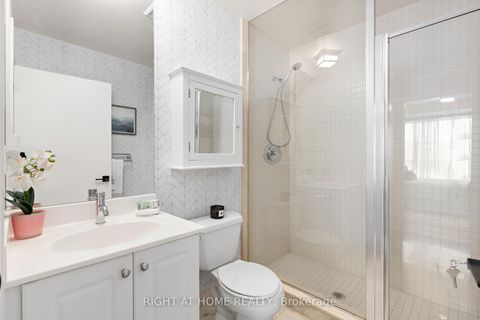 Photo 21 at 703 - 18 Beverley Street, Chinatown, Toronto Photo 21 at 703 - 18 Beverley Street, Chinatown, Toronto