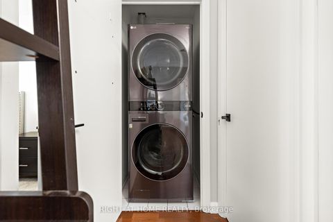 Photo 22 at 703 - 18 Beverley Street, Chinatown, Toronto Photo 22 at 703 - 18 Beverley Street, Chinatown, Toronto