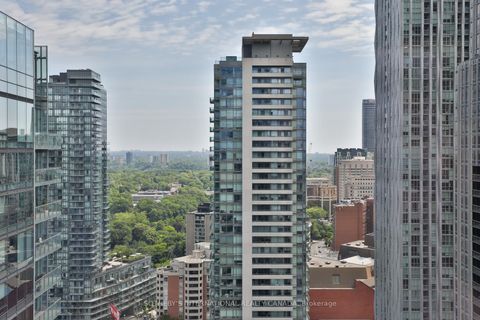 Photo 35 at 2503/2504 - 50 Yorkville Avenue, Annex, Toronto