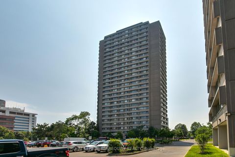 Photo 1 at Ph01 - 715 Don Mills Road, Flemingdon Park, Toronto