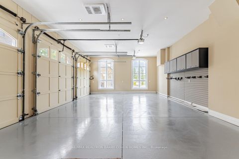 Photo 39 at 31 Thornbank Road, Uplands, Vaughan