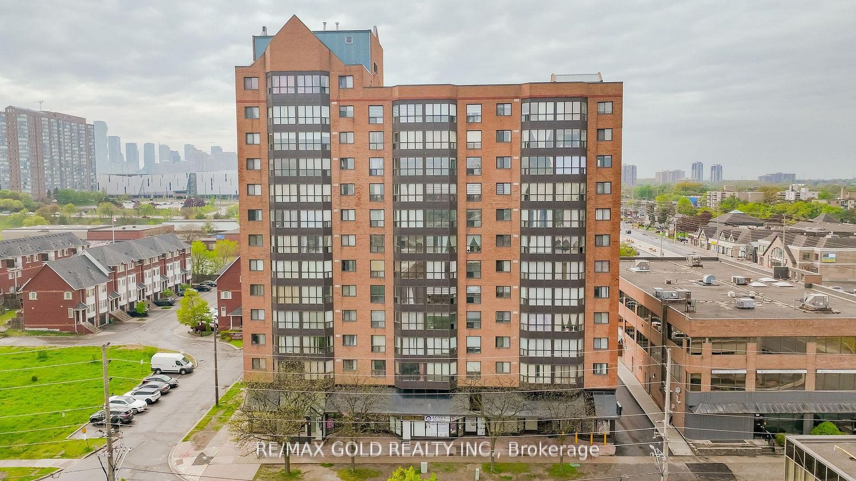201 - 25 Agnes Street, Cooksville, Mississauga 