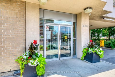 Photo 3 at 303 - 5940 Yonge Street, Newtonbrook West, Toronto