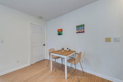 Photo 10 at 303 - 5940 Yonge Street, Newtonbrook West, Toronto