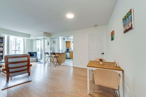 Photo 11 at 303 - 5940 Yonge Street, Newtonbrook West, Toronto