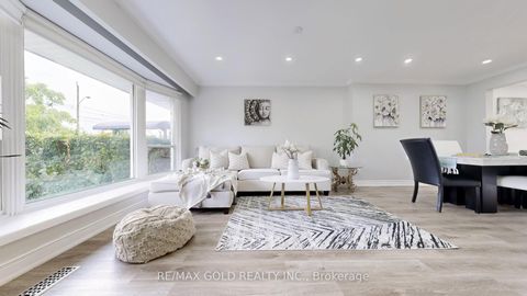 Photo 7 at 28 Navenby Crescent, Humber Summit, Toronto