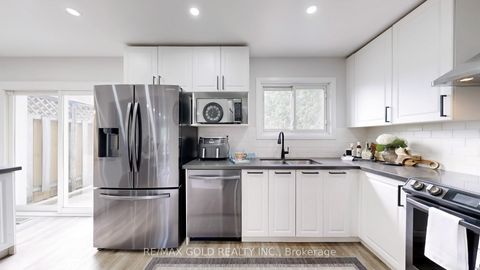 Photo 11 at 28 Navenby Crescent, Humber Summit, Toronto