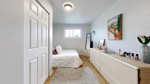 Photo 27 at 28 Navenby Crescent, Humber Summit, Toronto