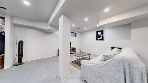 Photo 35 at 28 Navenby Crescent, Humber Summit, Toronto
