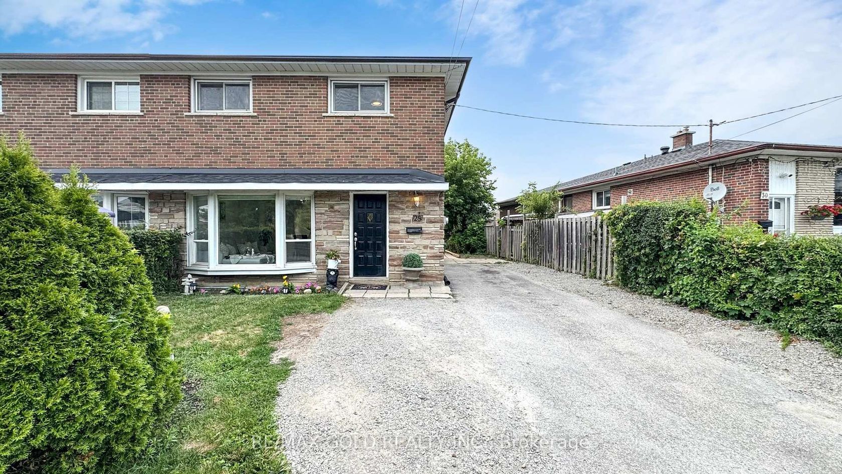 28 Navenby Crescent, Humber Summit, Toronto 