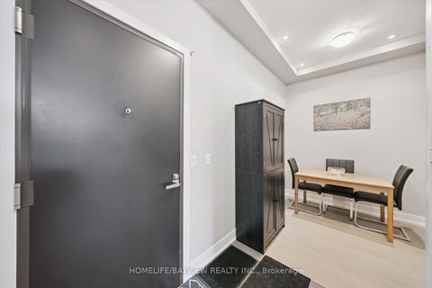 Photo 7 at 220 - 9471 Yonge Street, North Richvale, Richmond Hill