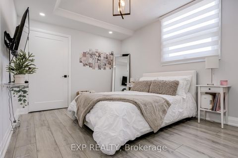 Photo 8 at 1503 - 299 Mill Road, Markland Wood, Toronto