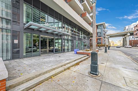 Photo 2 at 611 - 38 Iannuzzi Street, Waterfront Communities C1, Toronto