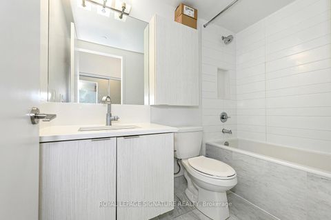 Photo 7 at 611 - 38 Iannuzzi Street, Waterfront Communities C1, Toronto