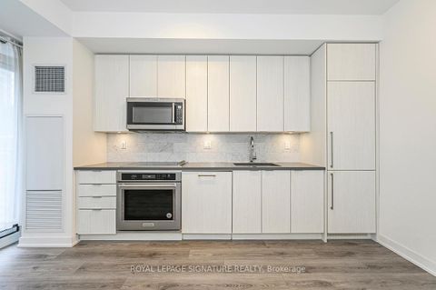Photo 17 at 611 - 38 Iannuzzi Street, Waterfront Communities C1, Toronto