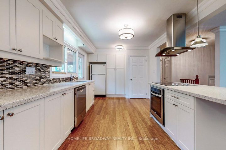 Photo 11 at 1 Billy Joel Crescent, Markham Village, Markham