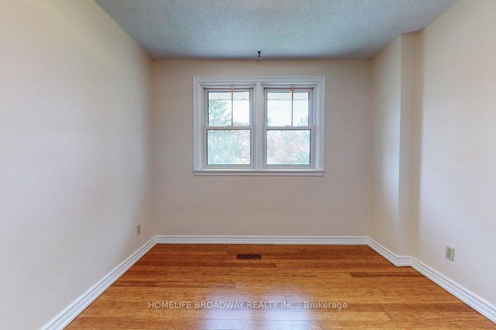 Photo 14 at 1 Billy Joel Crescent, Markham Village, Markham